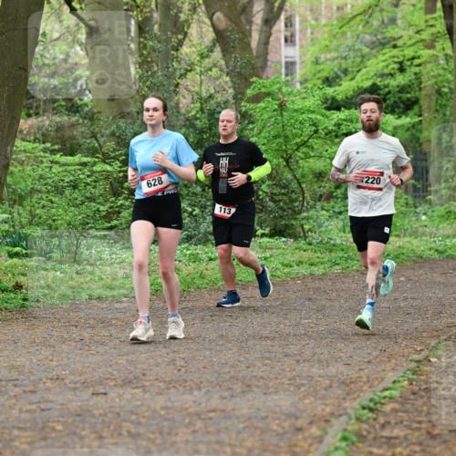 19.04.2026 - Hammer Lauf Dr. Thomas Lammeyer http://msf.ph/oto/9535982 19.04.2026 10:20:48 Laufen 628, 220, 113 meine-sportfotos.de
