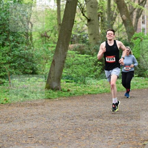 19.04.2026 - Hammer Lauf Dr. Thomas Lammeyer http://msf.ph/oto/9536082 19.04.2026 10:21:15 Laufen 1315, 424 meine-sportfotos.de
