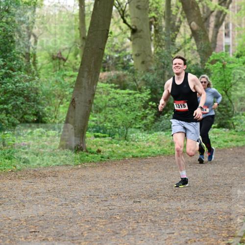 19.04.2026 - Hammer Lauf Dr. Thomas Lammeyer http://msf.ph/oto/9536083 19.04.2026 10:21:15 Laufen 1315 meine-sportfotos.de