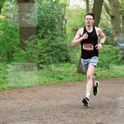 19.04.2026 - Hammer Lauf Dr. Thomas Lammeyer http://msf.ph/oto/9536093 19.04.2026 10:21:16 Laufen 1315 meine-sportfotos.de