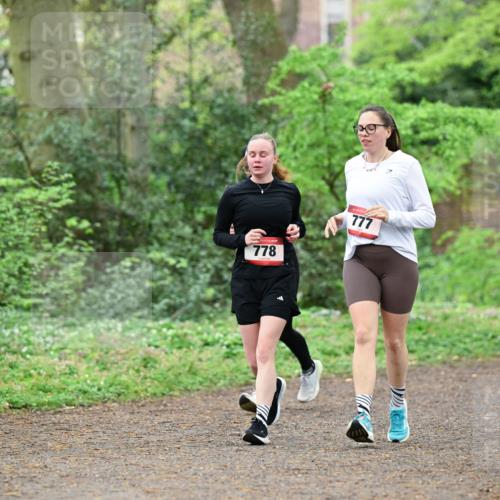 19.04.2026 - Hammer Lauf Dr. Thomas Lammeyer http://msf.ph/oto/9536138 19.04.2026 10:21:38 Laufen 778, 777 meine-sportfotos.de