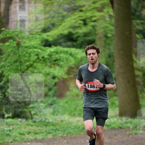 19.04.2026 - Hammer Lauf Dr. Thomas Lammeyer http://msf.ph/oto/9536381 19.04.2026 10:23:20 Laufen 1867 meine-sportfotos.de