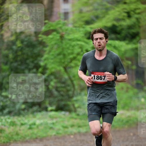 19.04.2026 - Hammer Lauf Dr. Thomas Lammeyer http://msf.ph/oto/9536388 19.04.2026 10:23:20 Laufen 1867 meine-sportfotos.de