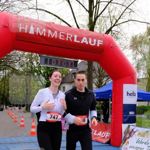 19.04.2026 - Hammer Lauf Tim E. http://msf.ph/oto/9536421 19.04.2026 10:54:08 Ziel 747, 748, 756 meine-sportfotos.de