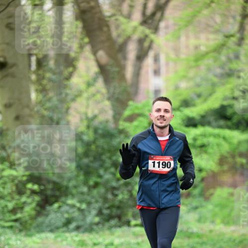 19.04.2026 - Hammer Lauf Dr. Thomas Lammeyer http://msf.ph/oto/9536531 19.04.2026 10:24:50 Laufen 1190 meine-sportfotos.de