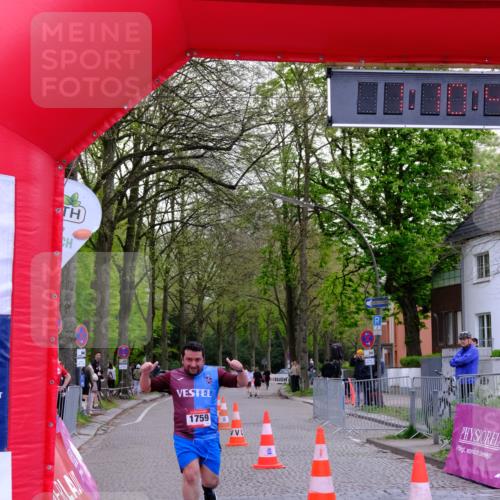 19.04.2026 - Hammer Lauf Tim E. http://msf.ph/oto/9536614 19.04.2026 10:55:56 Ziel 1759 meine-sportfotos.de
