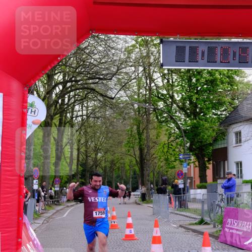 19.04.2026 - Hammer Lauf Tim E. http://msf.ph/oto/9536618 19.04.2026 10:55:56 Ziel 1759 meine-sportfotos.de