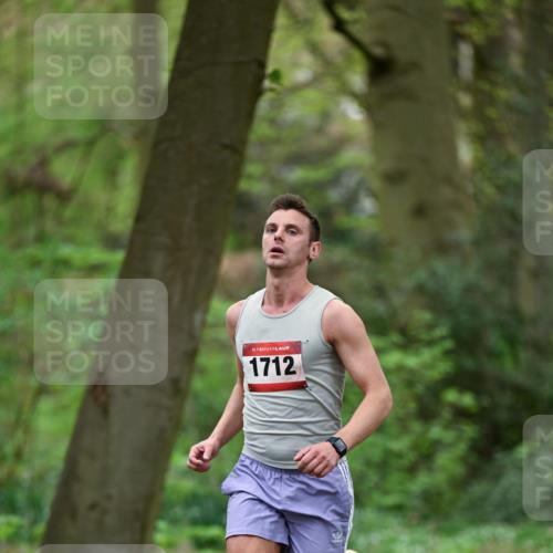 19.04.2026 - Hammer Lauf Dr. Thomas Lammeyer http://msf.ph/oto/9536682 19.04.2026 10:25:48 Laufen 1712 meine-sportfotos.de