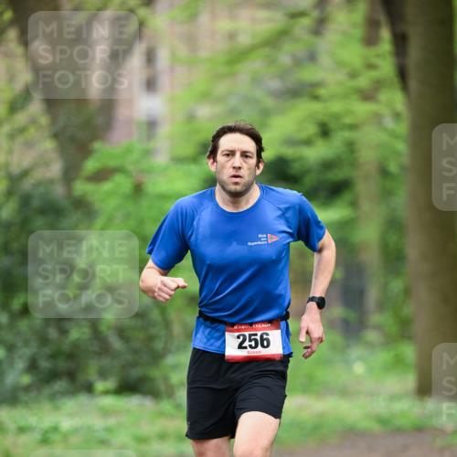 19.04.2026 - Hammer Lauf Dr. Thomas Lammeyer http://msf.ph/oto/9536856 19.04.2026 10:27:20 Laufen 256 meine-sportfotos.de