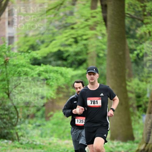 19.04.2026 - Hammer Lauf Dr. Thomas Lammeyer http://msf.ph/oto/9536901 19.04.2026 10:27:30 Laufen 1357, 781 meine-sportfotos.de