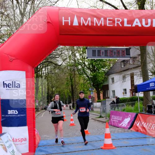 19.04.2026 - Hammer Lauf Tim E. http://msf.ph/oto/9537091 19.04.2026 11:01:16 Ziel 302, 611, 612 meine-sportfotos.de