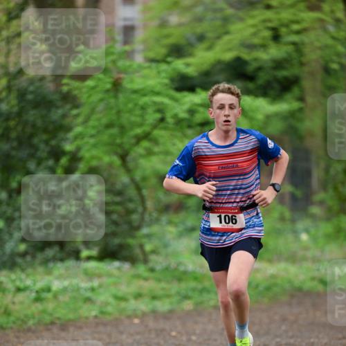 19.04.2026 - Hammer Lauf Dr. Thomas Lammeyer http://msf.ph/oto/9537105 19.04.2026 10:28:40 Laufen 106 meine-sportfotos.de
