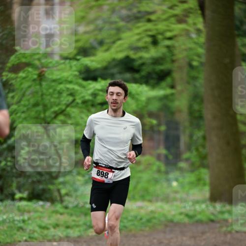 19.04.2026 - Hammer Lauf Dr. Thomas Lammeyer http://msf.ph/oto/9537157 19.04.2026 10:28:58 Laufen 898 meine-sportfotos.de