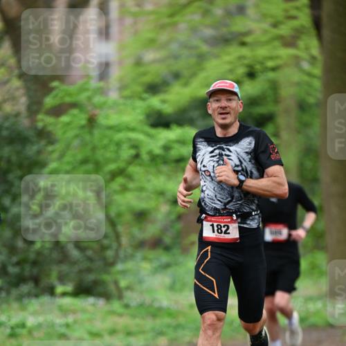 19.04.2026 - Hammer Lauf Dr. Thomas Lammeyer http://msf.ph/oto/9537285 19.04.2026 10:29:54 Laufen 182 meine-sportfotos.de