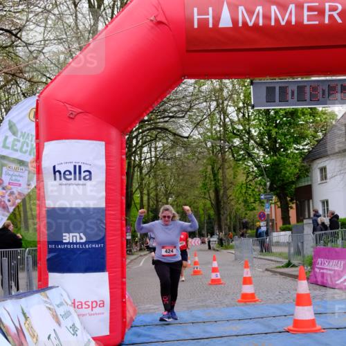 19.04.2026 - Hammer Lauf Tim E. http://msf.ph/oto/9537348 19.04.2026 11:04:41 Ziel 17, 424, 574, 862, 1157, 1219, 1236 meine-sportfotos.de