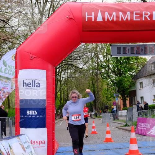 19.04.2026 - Hammer Lauf Tim E. http://msf.ph/oto/9537365 19.04.2026 11:04:41 Ziel 17, 424, 574, 862, 1157, 1219, 1236 meine-sportfotos.de