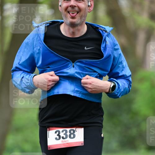 19.04.2026 - Hammer Lauf Dr. Thomas Lammeyer http://msf.ph/oto/9537436 19.04.2026 10:30:42 Laufen 338 meine-sportfotos.de