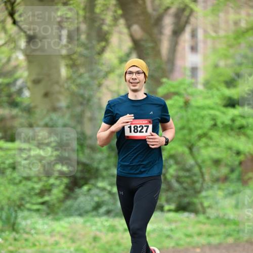19.04.2026 - Hammer Lauf Dr. Thomas Lammeyer http://msf.ph/oto/9537462 19.04.2026 10:30:47 Laufen 1827 meine-sportfotos.de