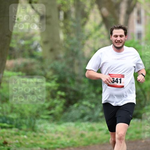 19.04.2026 - Hammer Lauf Dr. Thomas Lammeyer http://msf.ph/oto/9537520 19.04.2026 10:31:08 Laufen 641 meine-sportfotos.de