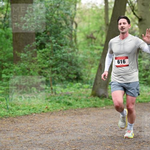 19.04.2026 - Hammer Lauf Dr. Thomas Lammeyer http://msf.ph/oto/9537546 19.04.2026 10:31:32 Laufen 616 meine-sportfotos.de