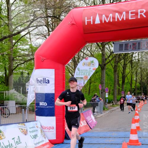 19.04.2026 - Hammer Lauf Tim E. http://msf.ph/oto/9537578 19.04.2026 11:06:10 Ziel 24, 189, 297, 939, 1878 meine-sportfotos.de