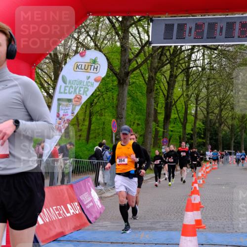 19.04.2026 - Hammer Lauf Tim E. http://msf.ph/oto/9537661 19.04.2026 11:06:27 Ziel 354, 467, 511, 545, 609, 634, 825, 920, 929 meine-sportfotos.de