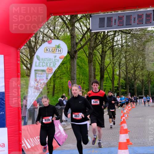 19.04.2026 - Hammer Lauf Tim E. http://msf.ph/oto/9537677 19.04.2026 11:06:31 Ziel 4, 117, 154, 354, 467, 545, 604, 609, 796, 825, 912, 920 meine-sportfotos.de