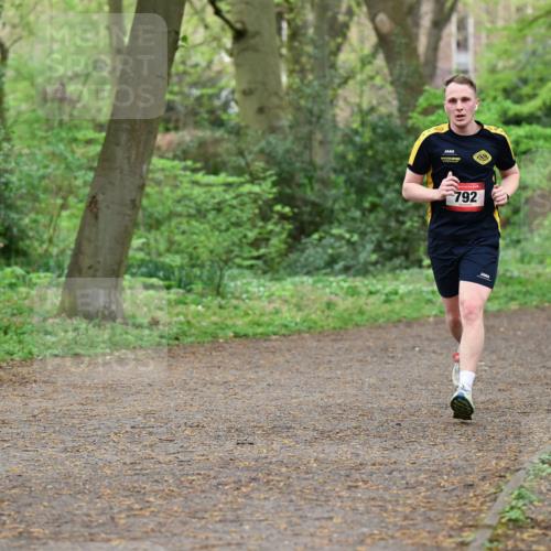19.04.2026 - Hammer Lauf Dr. Thomas Lammeyer http://msf.ph/oto/9537701 19.04.2026 10:32:14 Laufen 792, 1731 meine-sportfotos.de