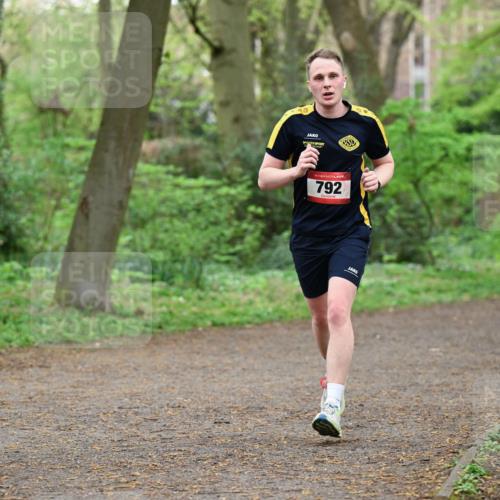 19.04.2026 - Hammer Lauf Dr. Thomas Lammeyer http://msf.ph/oto/9537709 19.04.2026 10:32:15 Laufen 792 meine-sportfotos.de