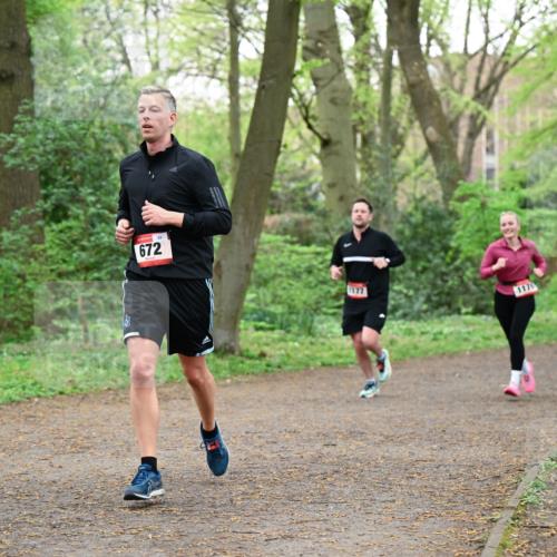 19.04.2026 - Hammer Lauf Dr. Thomas Lammeyer http://msf.ph/oto/9537813 19.04.2026 10:32:38 Laufen 672, 1177, 1176 meine-sportfotos.de
