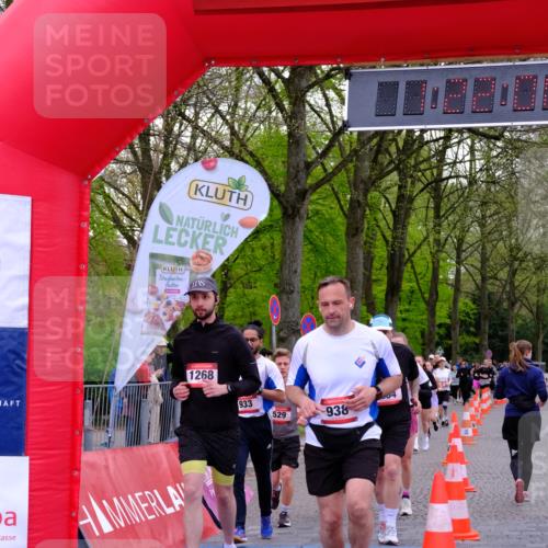 19.04.2026 - Hammer Lauf Tim E. http://msf.ph/oto/9537829 19.04.2026 11:07:08 Ziel 144, 145, 307, 513, 514, 528, 529, 539, 601, 864, 933, 938, 987, 990, 1096, 1151, 1163, 1268 meine-sportfotos.de