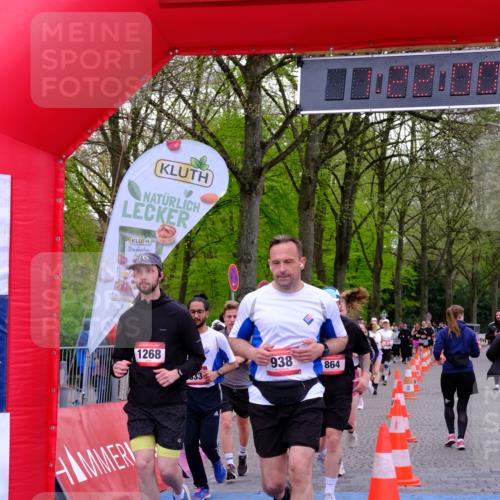 19.04.2026 - Hammer Lauf Tim E. http://msf.ph/oto/9537832 19.04.2026 11:07:09 Ziel 144, 145, 307, 513, 514, 528, 529, 539, 601, 864, 933, 938, 987, 990, 1096, 1151, 1163, 1268 meine-sportfotos.de