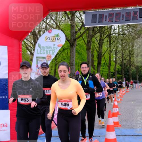 19.04.2026 - Hammer Lauf Tim E. http://msf.ph/oto/9537918 19.04.2026 11:07:53 Ziel 9, 10, 181, 331, 333, 398, 406, 407, 473, 506, 507, 524, 525, 534, 614, 646, 663, 673, 674, 931, 951, 1269, 1607, 1907 meine-sportfotos.de