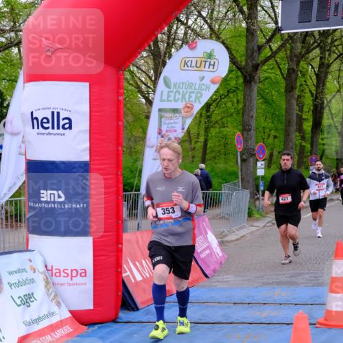 19.04.2026 - Hammer Lauf Tim E. http://msf.ph/oto/9537937 19.04.2026 11:08:04 Ziel 353, 411, 421, 433, 537, 680 meine-sportfotos.de