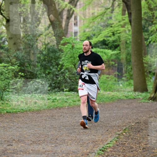 19.04.2026 - Hammer Lauf Dr. Thomas Lammeyer http://msf.ph/oto/9538040 19.04.2026 10:33:23 Laufen 142 meine-sportfotos.de
