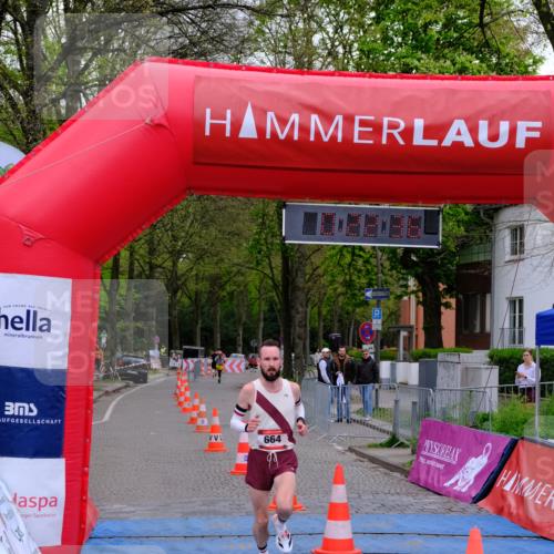 19.04.2026 - Hammer Lauf Tim E. http://msf.ph/oto/9538182 19.04.2026 11:22:45 Ziel 218, 562, 664 meine-sportfotos.de