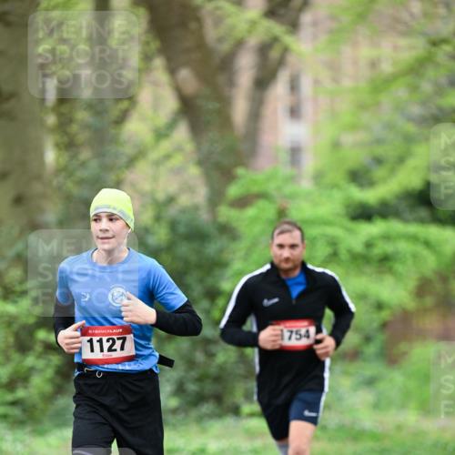 19.04.2026 - Hammer Lauf Dr. Thomas Lammeyer http://msf.ph/oto/9538284 19.04.2026 10:34:21 Laufen 1127, 1754 meine-sportfotos.de