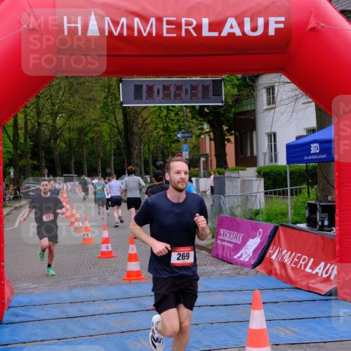 19.04.2026 - Hammer Lauf Tim E. http://msf.ph/oto/9538361 19.04.2026 11:25:46 Ziel 17, 22, 117, 154, 157, 269, 354, 511, 624 meine-sportfotos.de