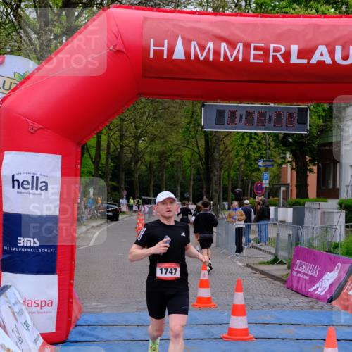 19.04.2026 - Hammer Lauf Tim E. http://msf.ph/oto/9538416 19.04.2026 11:26:17 Ziel 349, 609, 952, 1747, 1927 meine-sportfotos.de