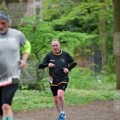19.04.2026 - Hammer Lauf Dr. Thomas Lammeyer http://msf.ph/oto/9538443 19.04.2026 10:35:30 Laufen 305 meine-sportfotos.de