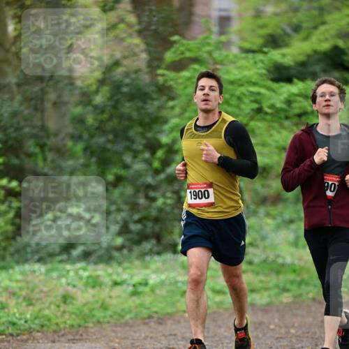 19.04.2026 - Hammer Lauf Dr. Thomas Lammeyer http://msf.ph/oto/9538513 19.04.2026 10:35:42 Laufen 1900 meine-sportfotos.de