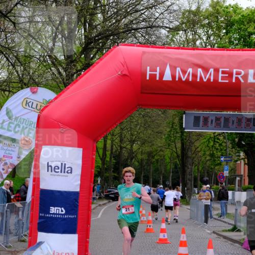 19.04.2026 - Hammer Lauf Tim E. http://msf.ph/oto/9538515 19.04.2026 11:27:15 Ziel 21, 529, 539, 796 meine-sportfotos.de