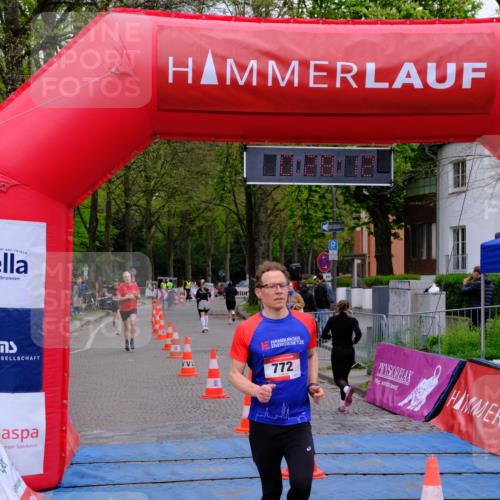 19.04.2026 - Hammer Lauf Tim E. http://msf.ph/oto/9538608 19.04.2026 11:28:20 Ziel 7, 467, 772, 825 meine-sportfotos.de