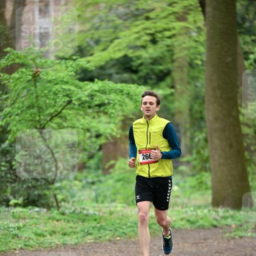 19.04.2026 - Hammer Lauf Dr. Thomas Lammeyer http://msf.ph/oto/9538637 19.04.2026 10:36:40 Laufen 266 meine-sportfotos.de