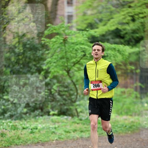 19.04.2026 - Hammer Lauf Dr. Thomas Lammeyer http://msf.ph/oto/9538644 19.04.2026 10:36:41 Laufen 266 meine-sportfotos.de