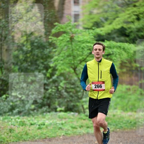 19.04.2026 - Hammer Lauf Dr. Thomas Lammeyer http://msf.ph/oto/9538646 19.04.2026 10:36:41 Laufen 266 meine-sportfotos.de