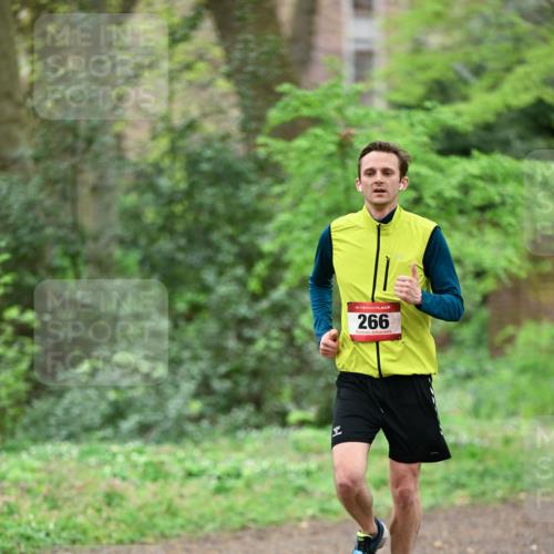 19.04.2026 - Hammer Lauf Dr. Thomas Lammeyer http://msf.ph/oto/9538651 19.04.2026 10:36:41 Laufen 266 meine-sportfotos.de