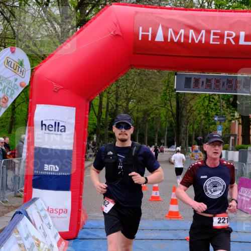19.04.2026 - Hammer Lauf Tim E. http://msf.ph/oto/9538671 19.04.2026 11:28:34 Ziel 2, 221, 562, 990 meine-sportfotos.de