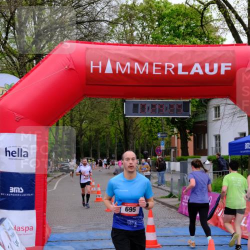 19.04.2026 - Hammer Lauf Tim E. http://msf.ph/oto/9538825 19.04.2026 11:29:33 Ziel 11, 181, 513, 514, 520, 524, 525, 1151 meine-sportfotos.de