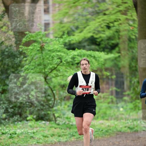19.04.2026 - Hammer Lauf Dr. Thomas Lammeyer http://msf.ph/oto/9538939 19.04.2026 10:38:02 Laufen 978 meine-sportfotos.de